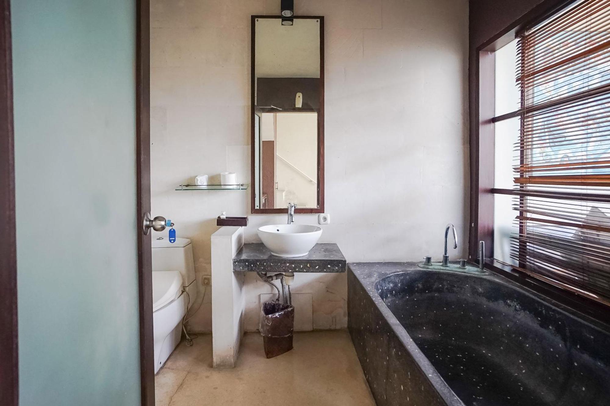 Queen Rose Villa & Spa Jimbaran Zewnętrze zdjęcie