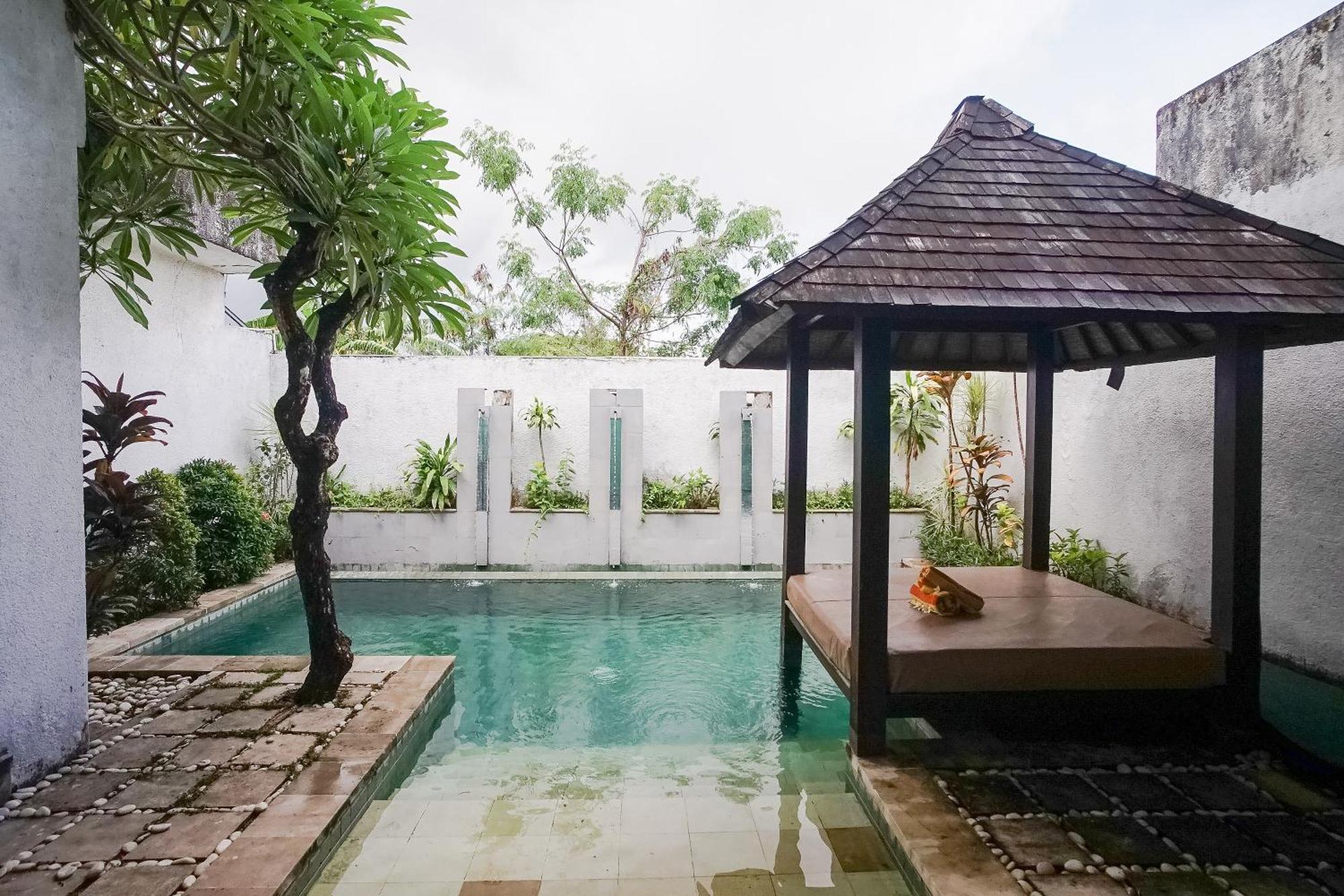 Queen Rose Villa & Spa Jimbaran Zewnętrze zdjęcie